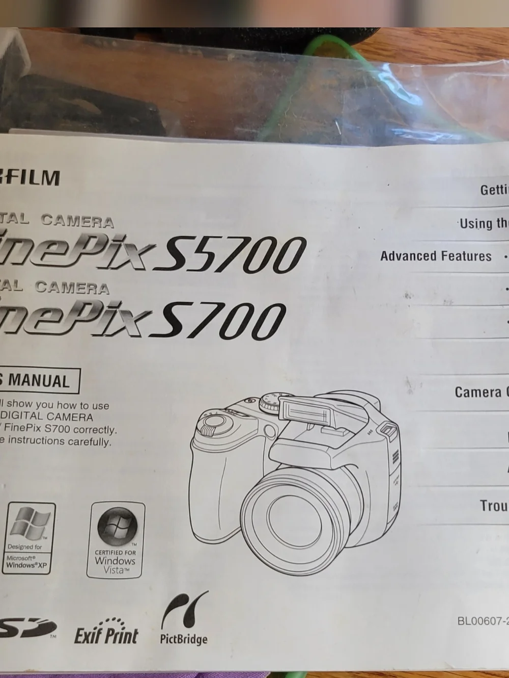 Fuji Fine pix S700 Digital Camera With Case